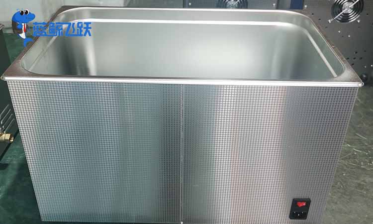 全自动青青草网站下载在五金零件方面的应用说明