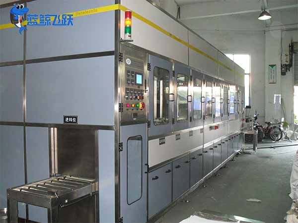 青青草网站下载