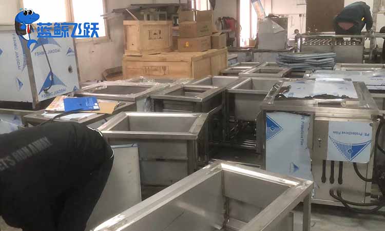 青青草网站下载