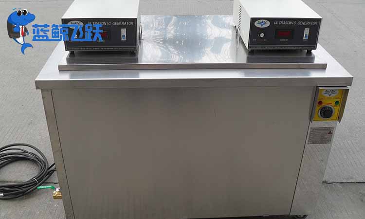 青青草网站下载可以除油污吗？(青青草网站下载除油效果怎么样)