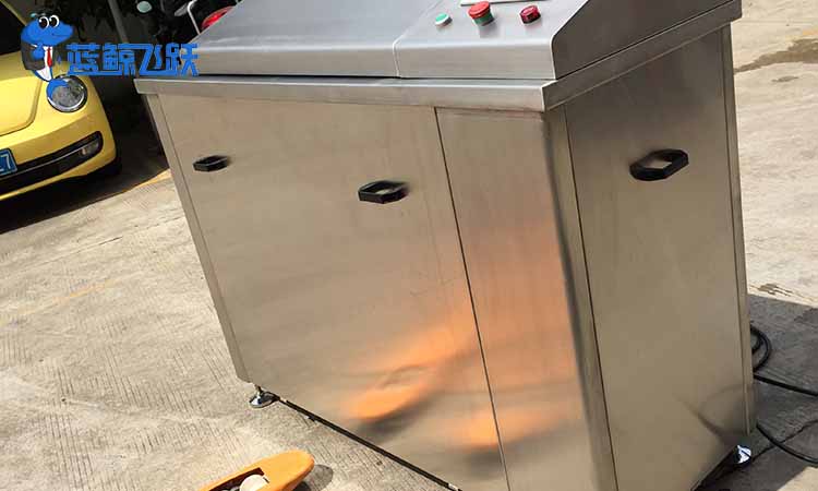 青青草网站下载如何选用清洗剂_使用设备时不可忽视的六个细节