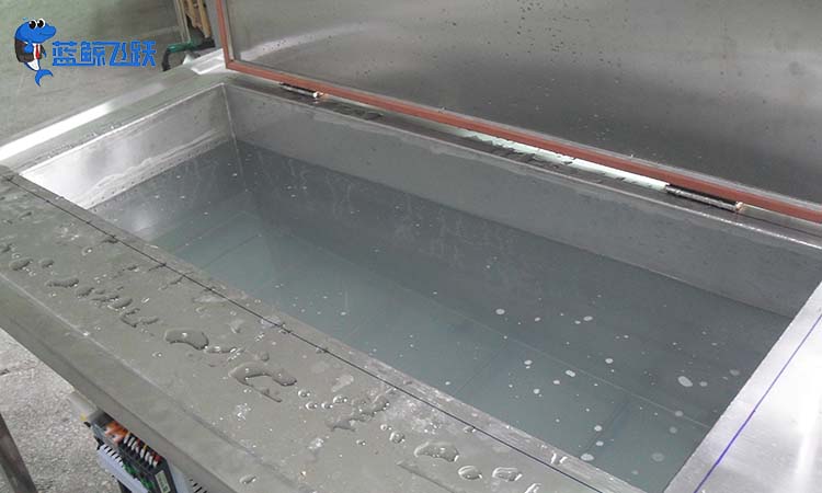 青青草网站下载除锈原理