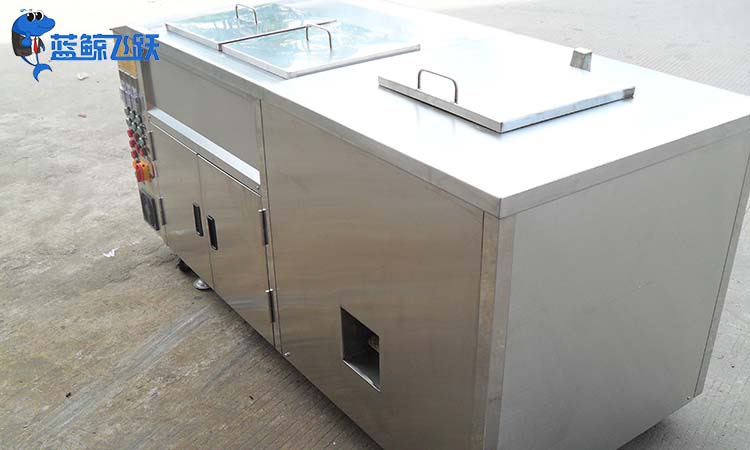 与传统的清洗方法相比，超声波清洗器有哪些优点？