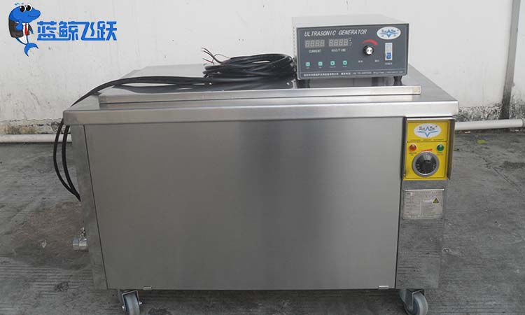 影响超声波清洗设备价格的因素有哪些？