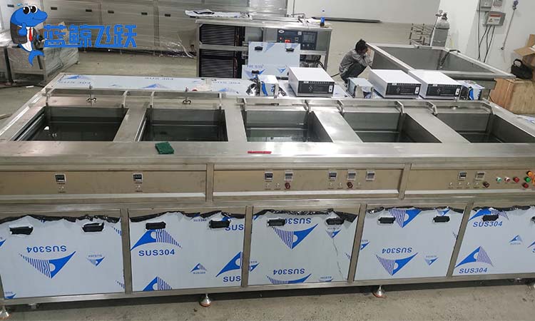 三个因素影响下的青青草网站下载除锈