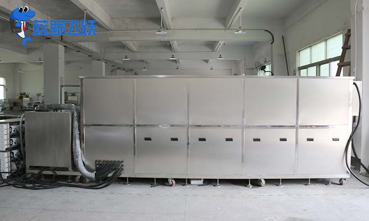 青青草网站下载在光学行业的应用，如何清洗光学仪器？