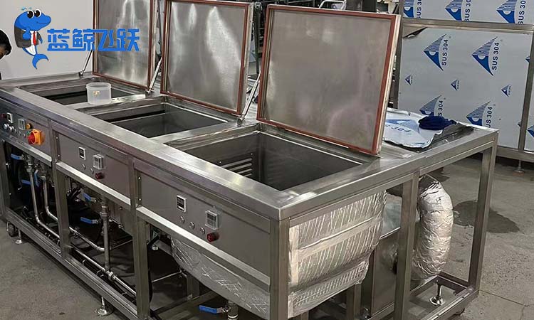 青青草网站下载在化妆品设备清洁中的应用