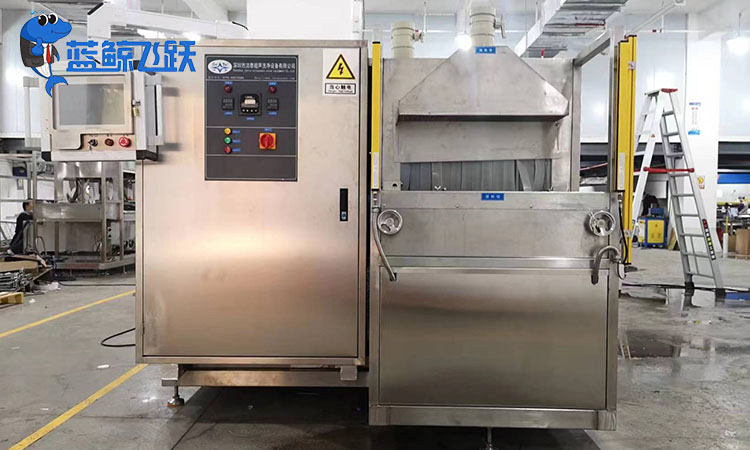 青青草网站下载在船舶制造和维修中的应用及优势