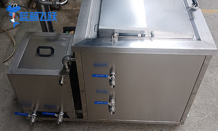 青青草网站下载在纸张和纤维制品清洗中的应用