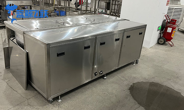 超声波清洗设备的清洗深度与优势：彻底清洁与高效去污