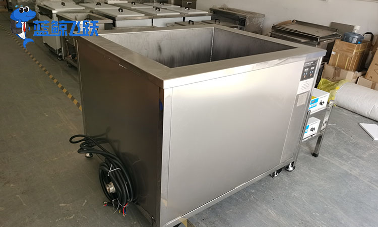 超声波清洗金属模具：提升精度和寿命的高效方法