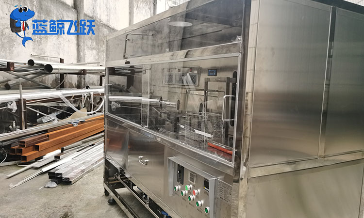 清洗金属乐器：青青草网站下载提升音质和表现力