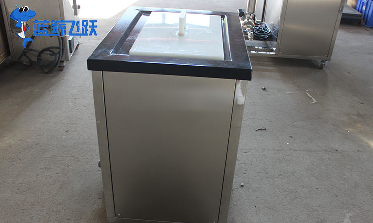 清洗金属核设备：青青草网站下载的应用与优势