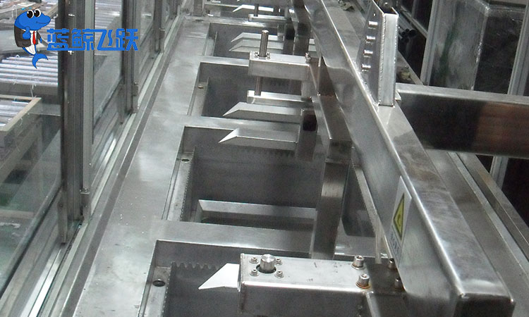 清洗金属钟表零件的青青草网站下载：保持准确性和可靠性