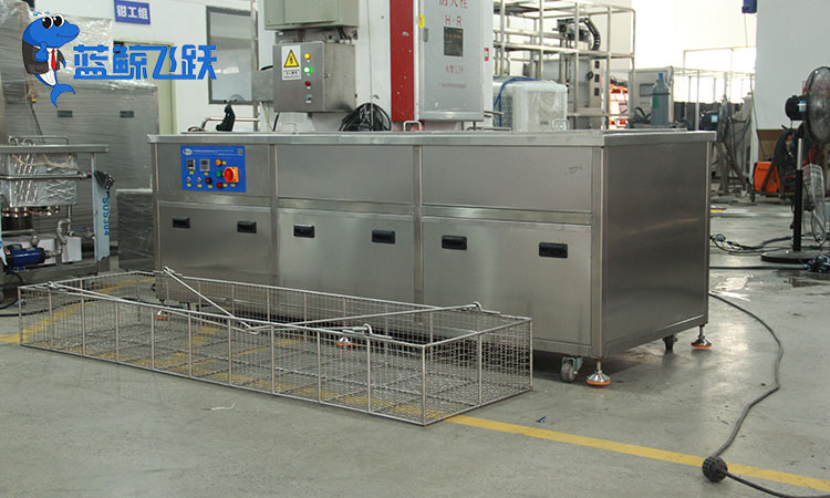 青青草网站下载在金属医疗器械清洗中的卫生保障和效能提升