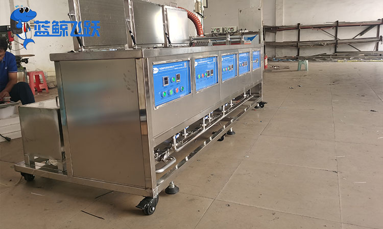 高效清洗金属燃气灶具：青青草网站下载的应用与优势