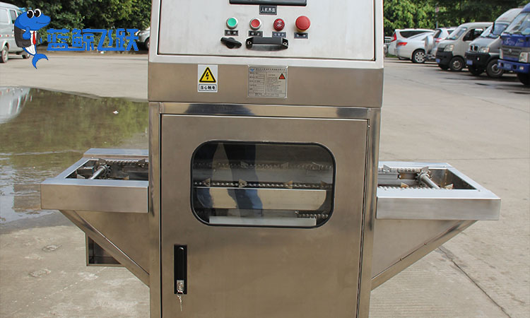 青青草网站下载在金属阀门清洗中的应用及优势