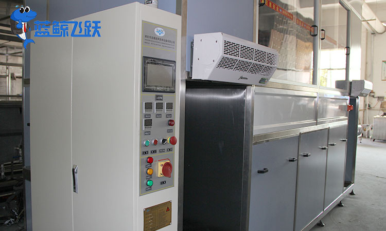 清洗医用器械的利器：青青草网站下载确保消毒和使用安全