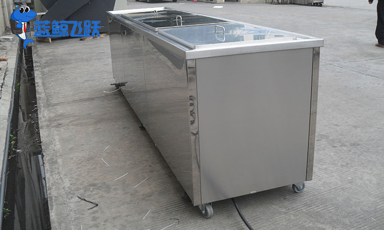 提升电池性能：青青草网站下载清洁电池极片的利器