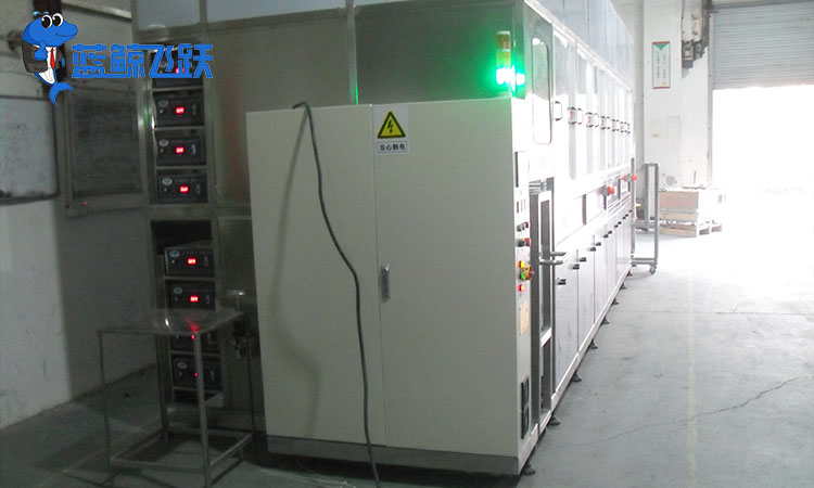 纺织原料清洗：超声波技术提升洁净度与光泽