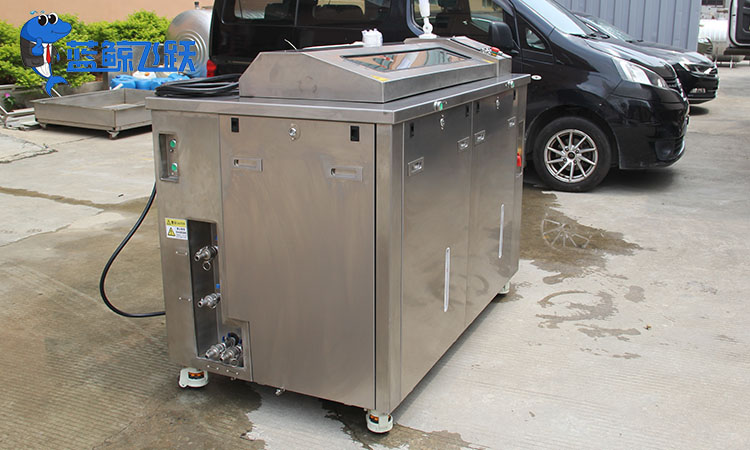 超声波清洗技术：解决难题与强力清洁的先进方案