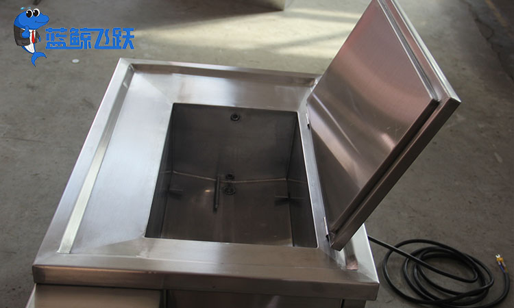 清洗未来：超声波清洗器引领新材料领域的技术革新