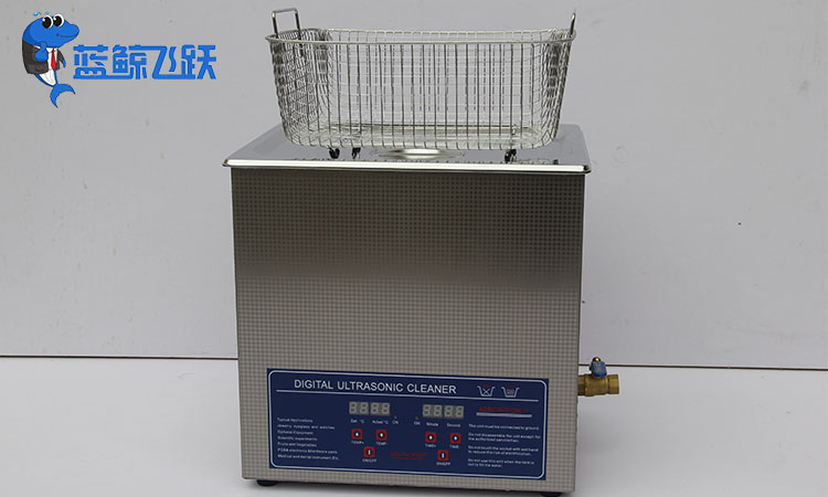 超声波清洗技术：航空航天零部件清洗的革新解决方案