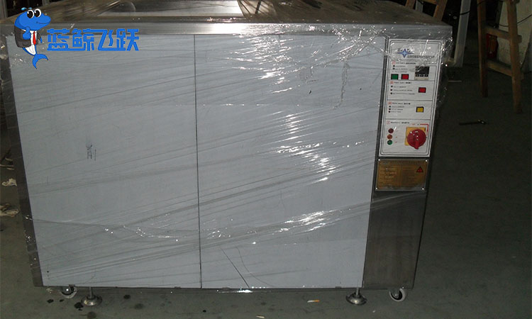 超声波清洗技术：电子产品清洁的新革命