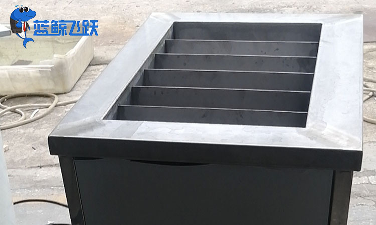 青青草网站下载清洗眼镜镜片的频率与注意事项