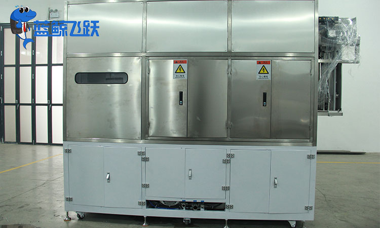 超声波清洗设备：保持塑料模具表面清洁的创新选择