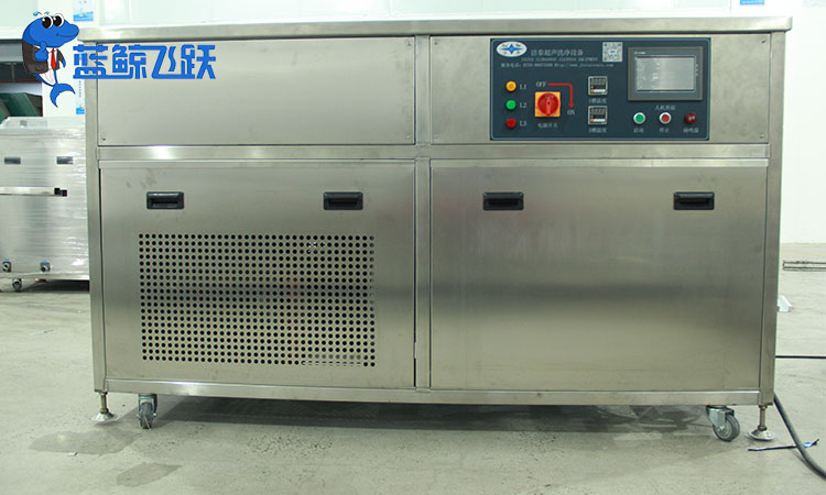 解析青青草网站下载啸叫原因及解决方案