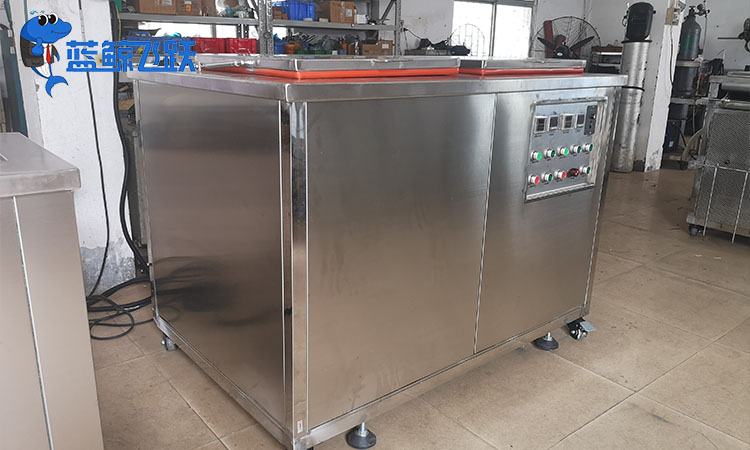 青青草网站下载效果决定因素：全面解析