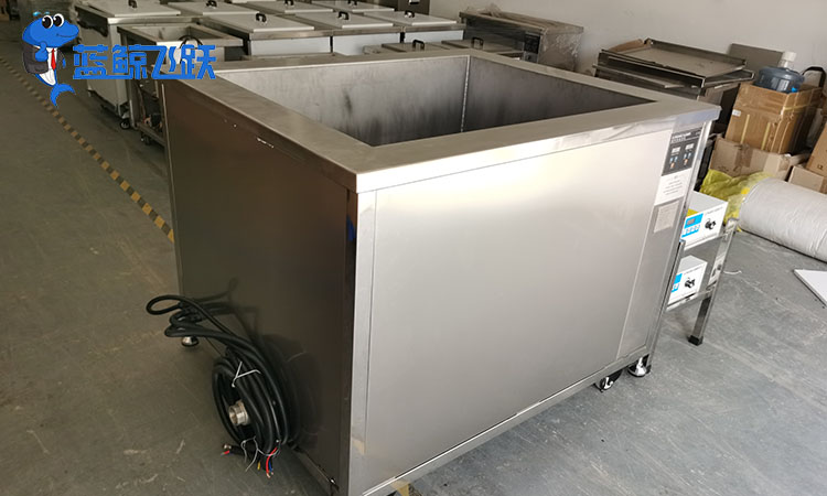 青青草网站下载清洗铝用什么频率：深入解析与应用指南