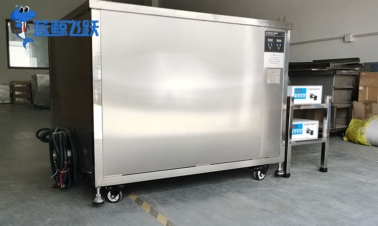 工业青青草网站下载的关键配件：构成与功能详解