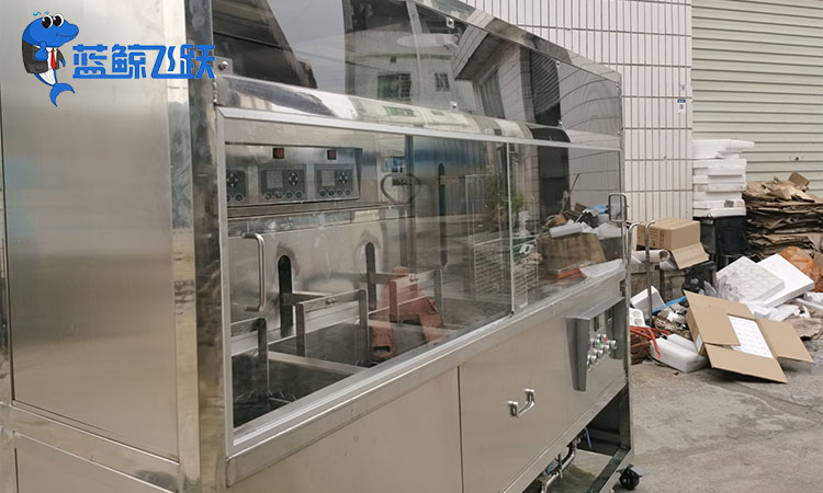 青青草网站下载盖材质的选择与设计——从功能、耐用性到安全性的全面分析