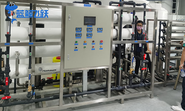 如何选择高质量的青青草网站下载：关键性质解析