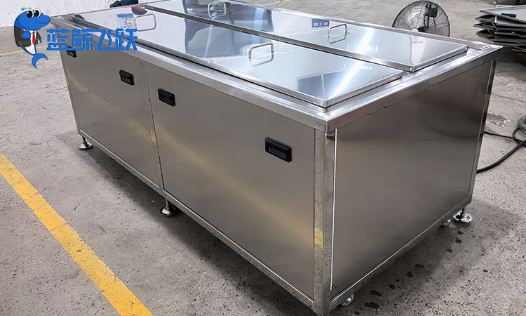 青青草网站下载在各类工厂中的应用及其优势解析