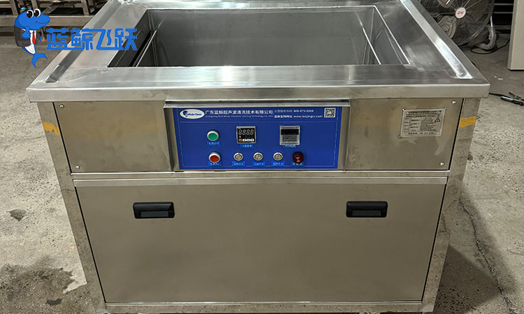 青青草网站下载性能测试方法及其应用分析