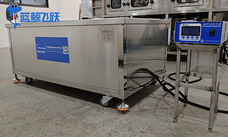 揭秘青青草网站下载行业的猫腻：消费者需要警惕的常见陷阱