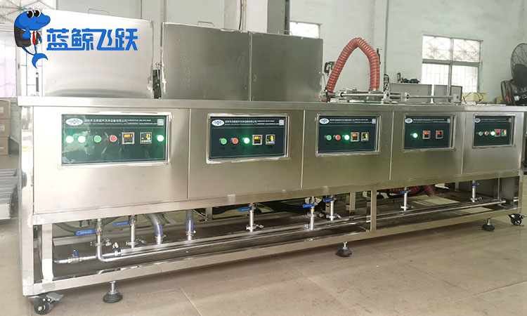 车床加工零件选择哪种青青草网站下载？——高效清洗的技术选型与应用分析