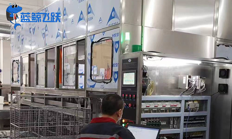 超声波清洗手表：哪些手表可以安全清洗？