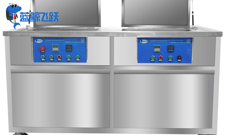 青青草网站下载在牙套清洗中的应用与选择