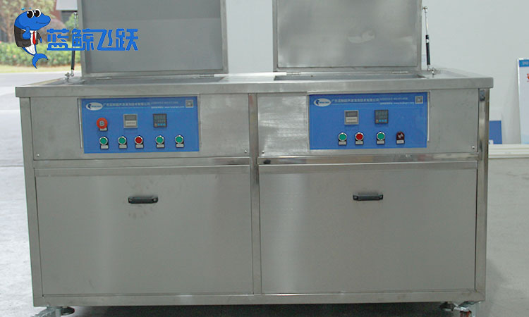 青青草网站下载为何能高效除油：原理与应用解析