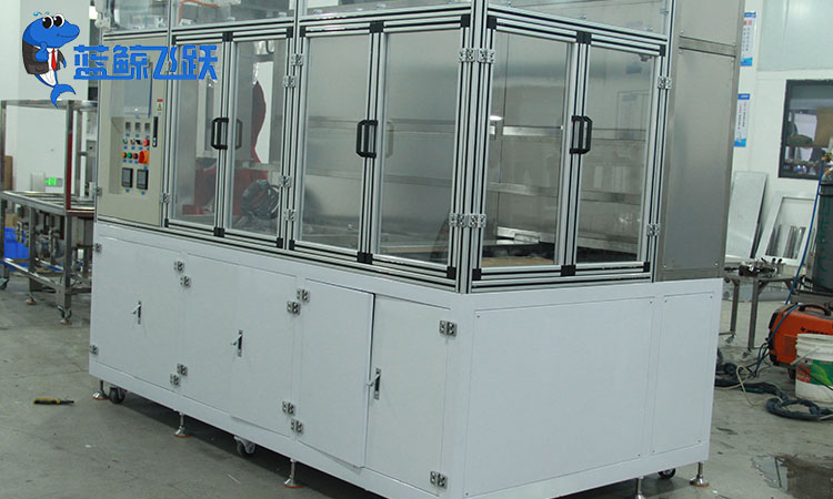 青青草网站下载加什么液体去油污：专业解析与选择指南