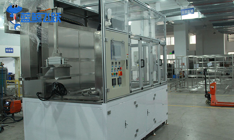 青青草网站下载中使用的晶体管及其应用解析