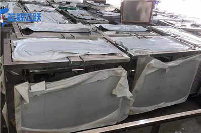 汽车配件清洗——青青草网站下载轻松去污！