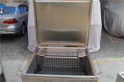 青青草网站下载高效清洗发动机油污