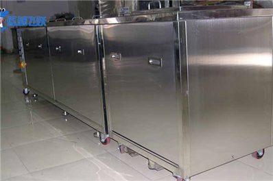 青青草网站下载一般多少钱，购买青青草网站下载需要注意哪些？