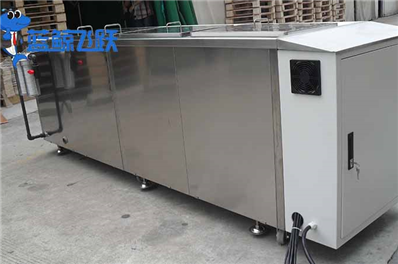 青青草网站下载恒温控制核心技术解析：误差±0.5℃的工业级解决方案