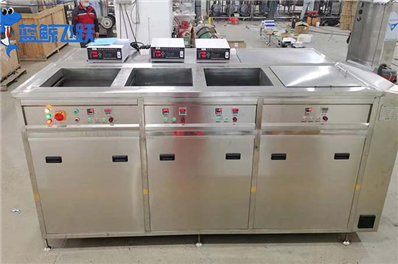 青青草网站下载在模具行业的应用，如何清洗模具？